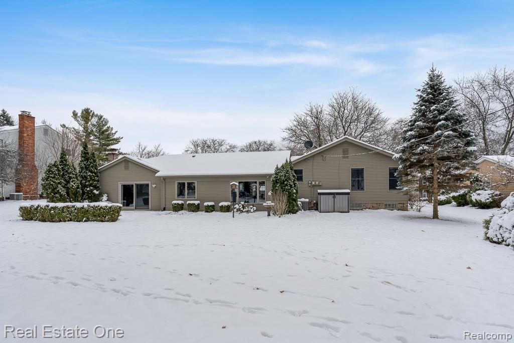 732 Rutgers Road, Rochester Hills, MI 48309 — Photo 25