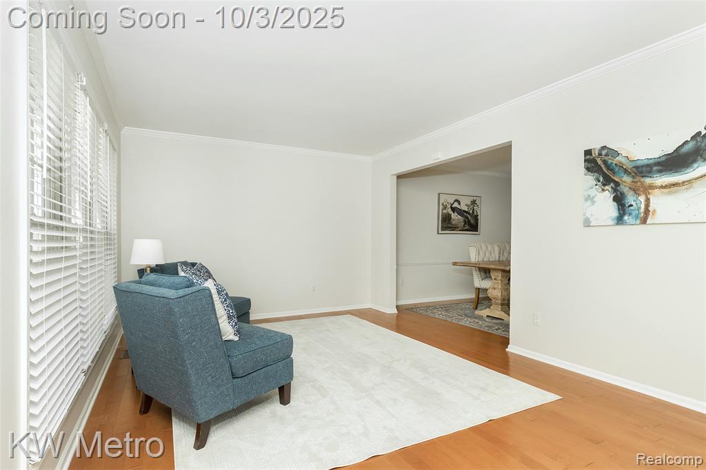 435 Thornridge Court, Rochester Hills, MI 48307 — Photo 6