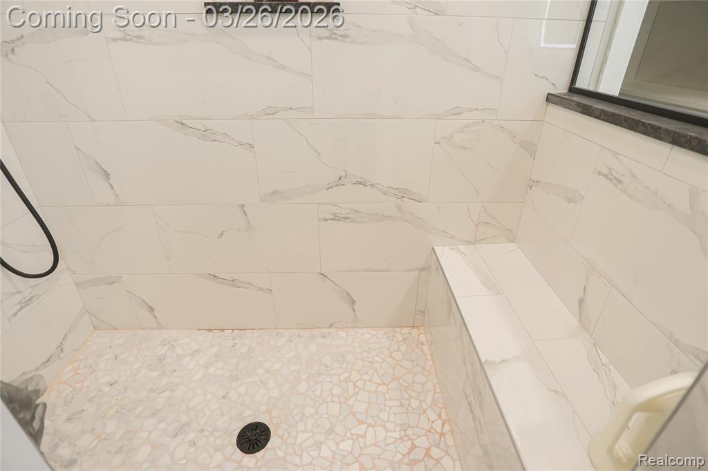 13033 Cathedral Court, Shelby Twp, MI 48315 — Photo 56