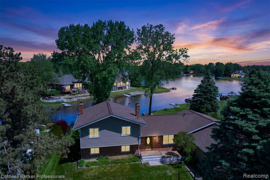 1844 Harwood Drive, Oxford, MI 48371 — Photo 2