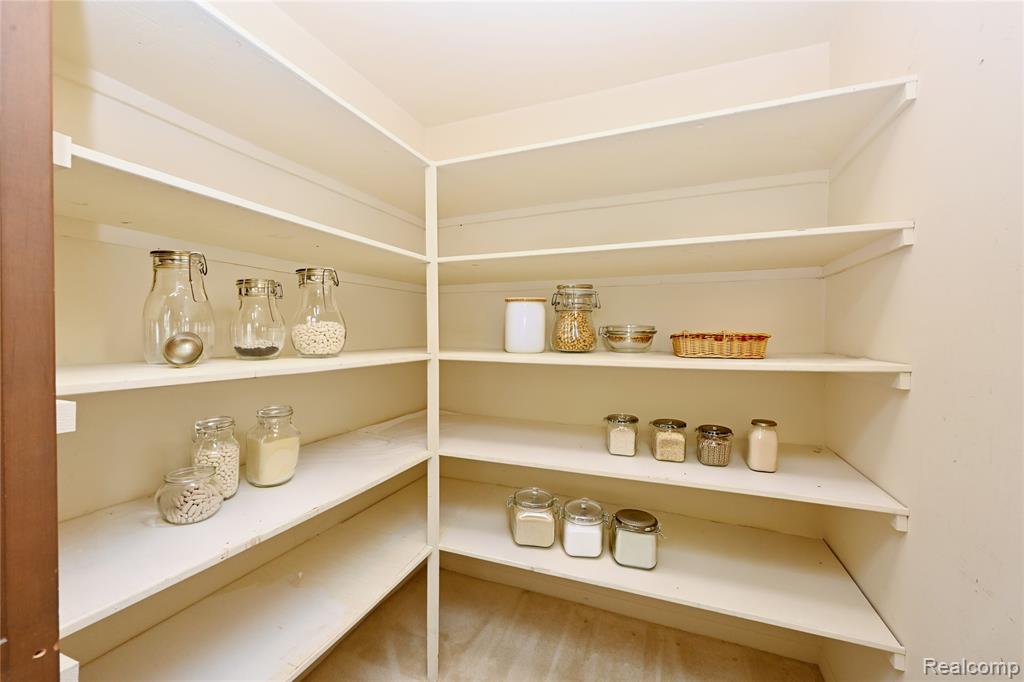 6011 Pebble Lane Court, West Bloomfield, MI — Photo 13