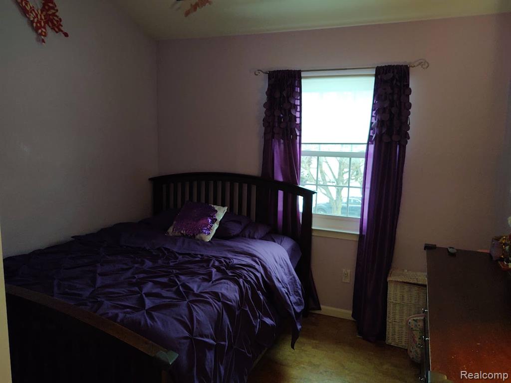 1432 Pond View Court, Wixom, MI 48393 — Photo 13
