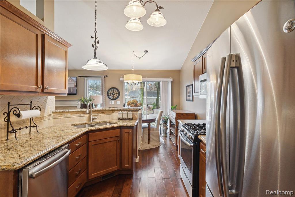 37101 AMHURST Drive, Westland, MI — Photo 15