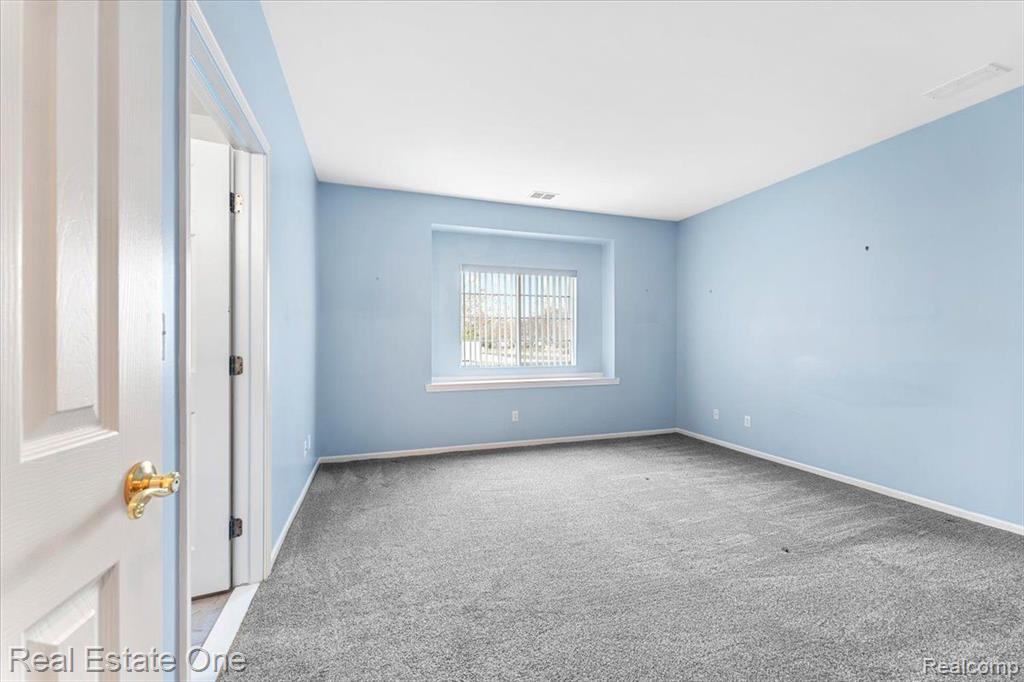 23027 FAIRLANE Boulevard, Woodhaven, MI 48183 — Photo 10