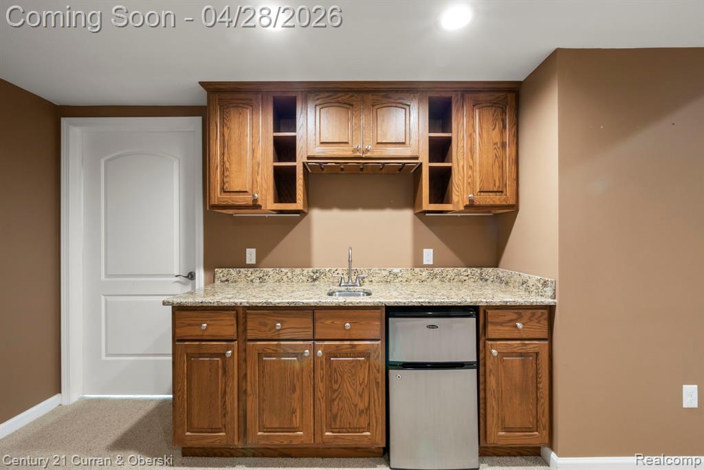 1091 Paddock Drive, South Lyon, MI 48178 — Photo 47