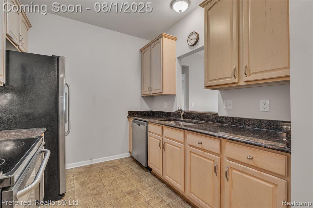 4089 Cornerstone Drive, 180, Canton, MI 48188 — Photo 15