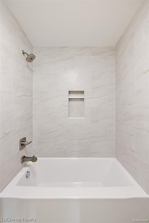 49001 Wingfield Drive, Macomb, MI 48044 — Photo 58
