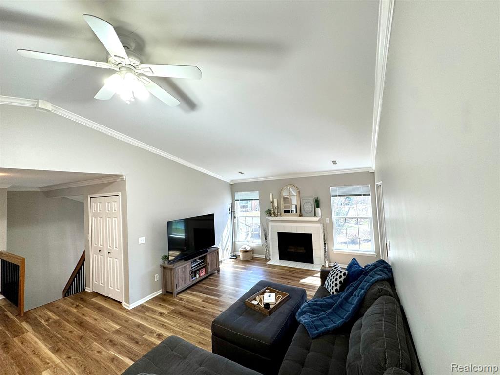 56467 CHESAPEAKE Trail, Utica, MI 48316 — Photo 4