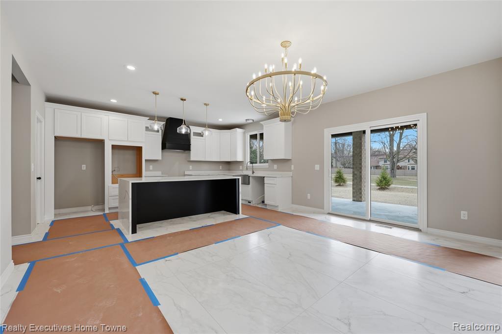 11982 Encore Court, Shelby Twp, MI 48315 — Photo 10