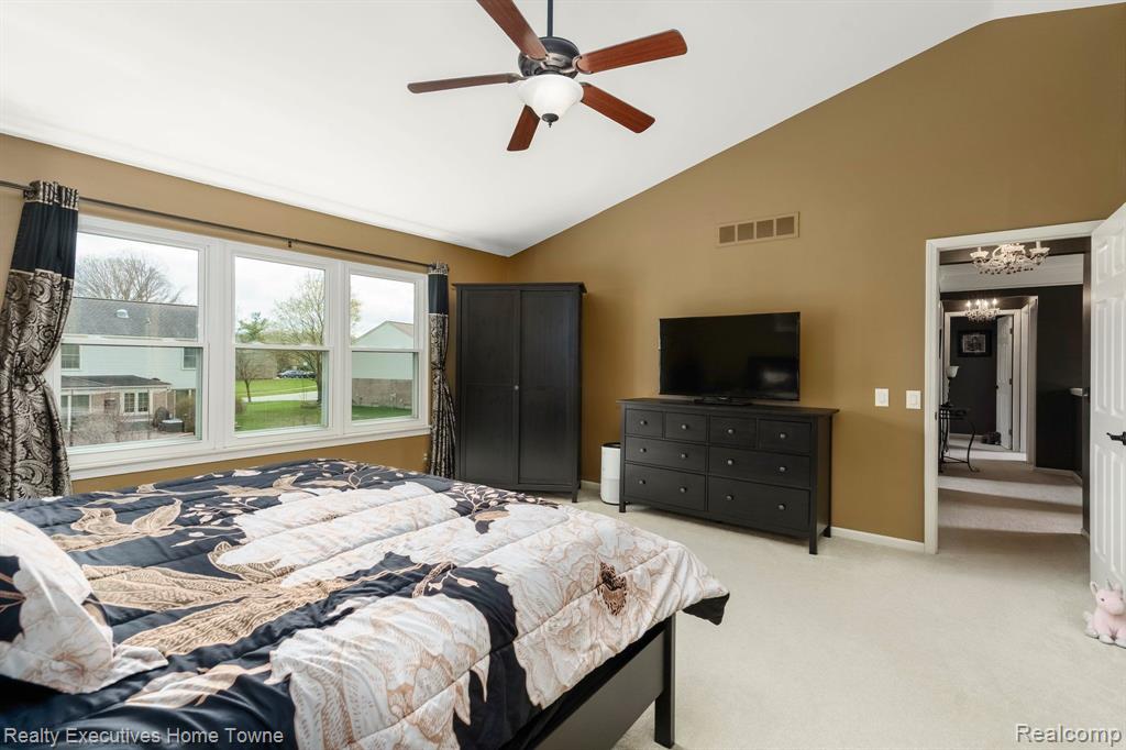46399 HANFORD Road, Canton, MI 48187 — Photo 32