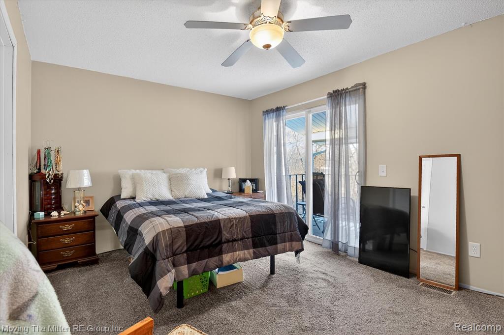 13153 Lake Point Boulevard, Belleville, MI 48111 — Photo 16