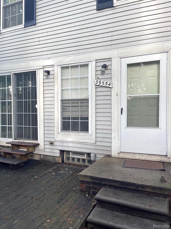 39554 OLD DOMINION Drive, Clinton Twp, MI 48038 — Photo 2