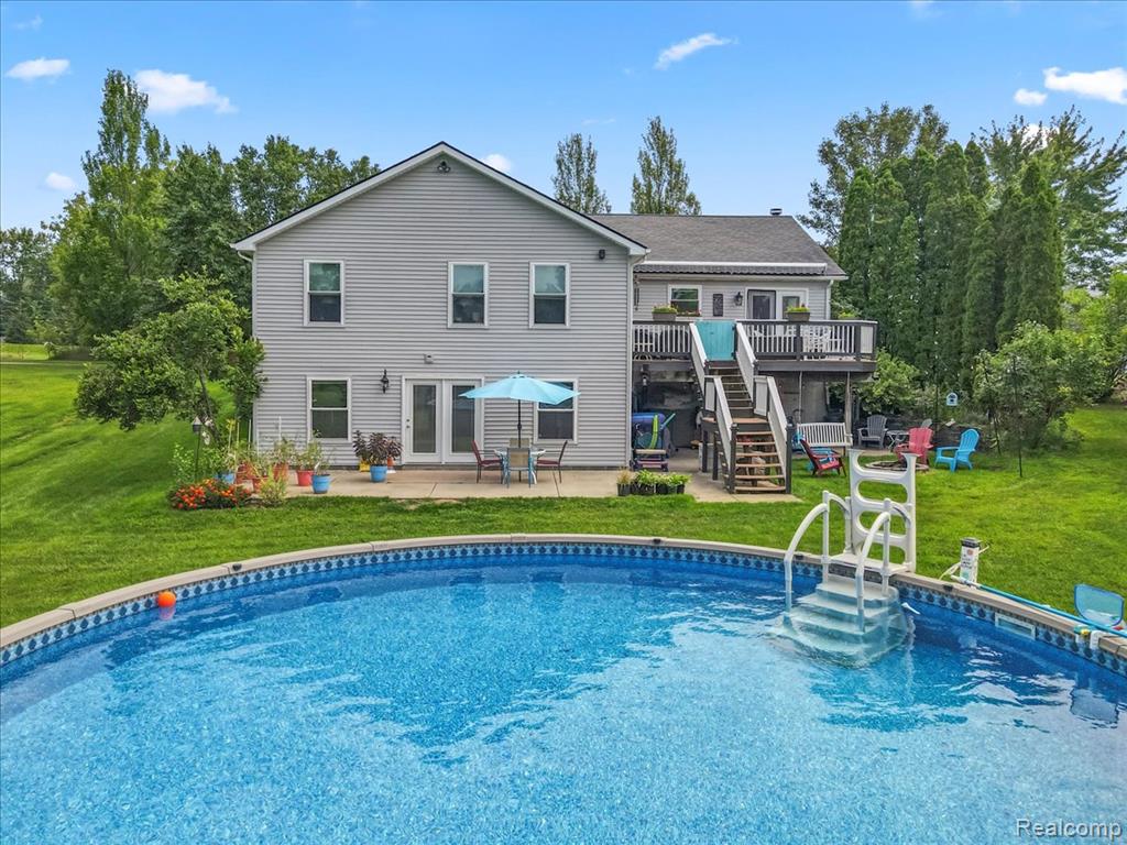 9327 Huron Park Drive, Brighton, MI 48116 — Photo 41