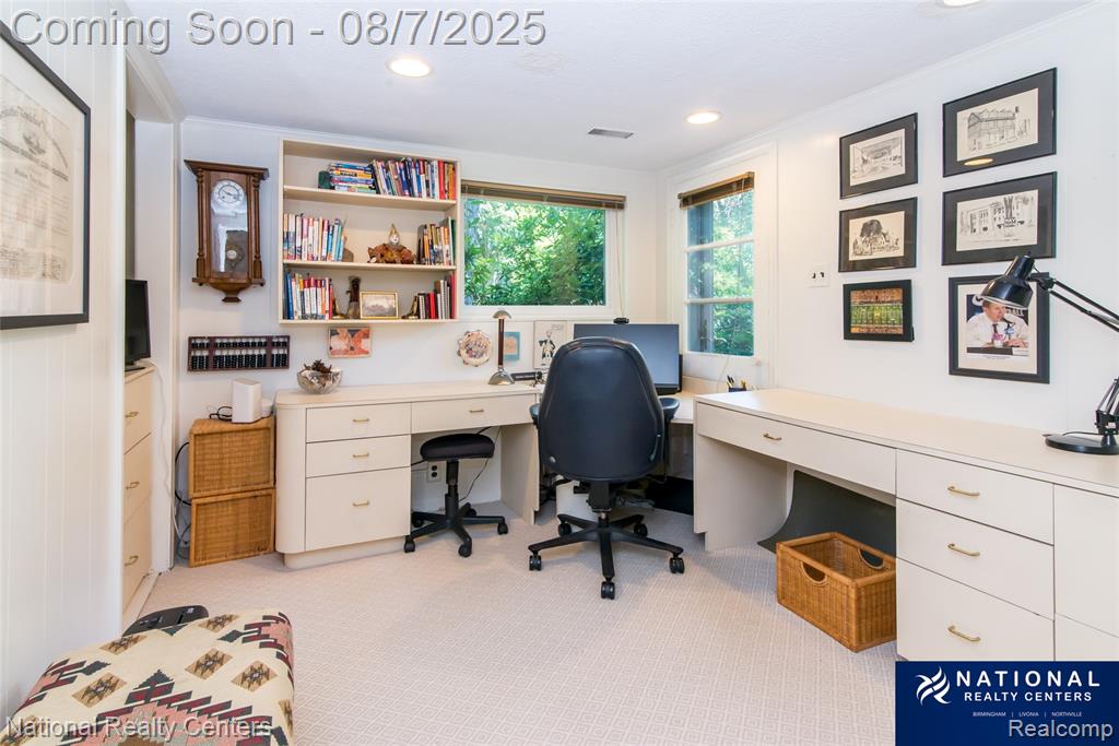 4933 Malibu Drive, Bloomfield Hills, MI 48302 — Photo 61