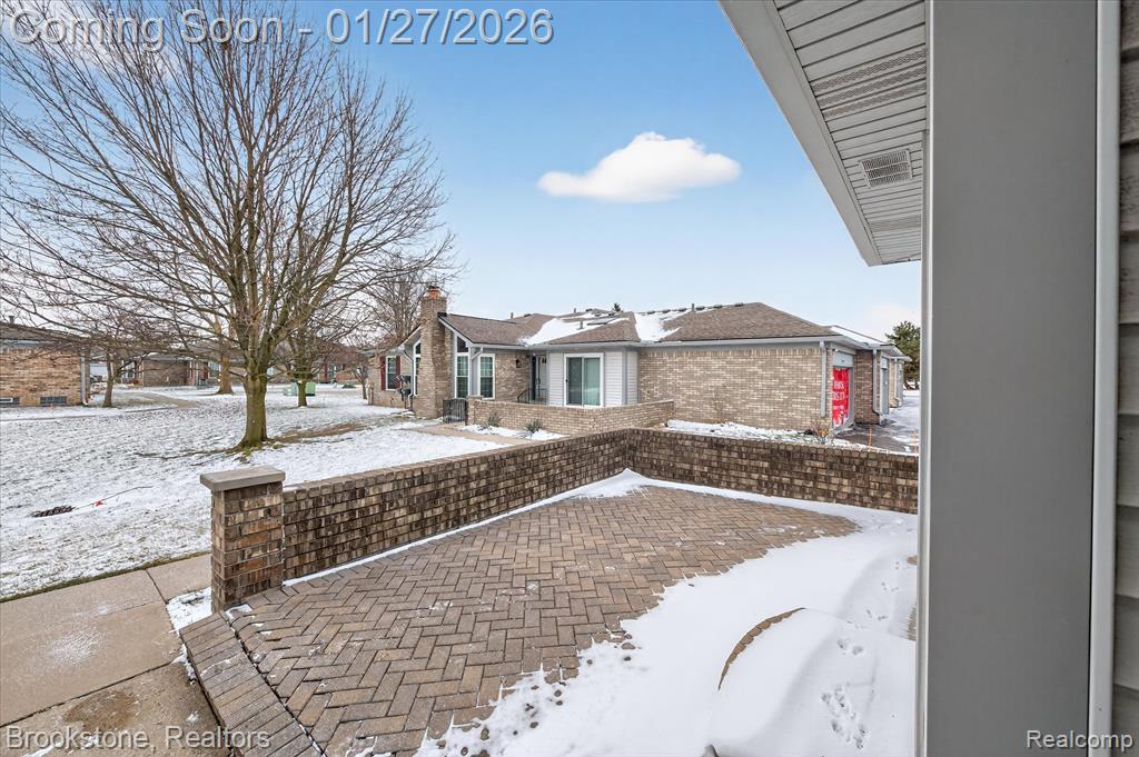 48686 French Creek Court, Utica, MI 48315 — Photo 10