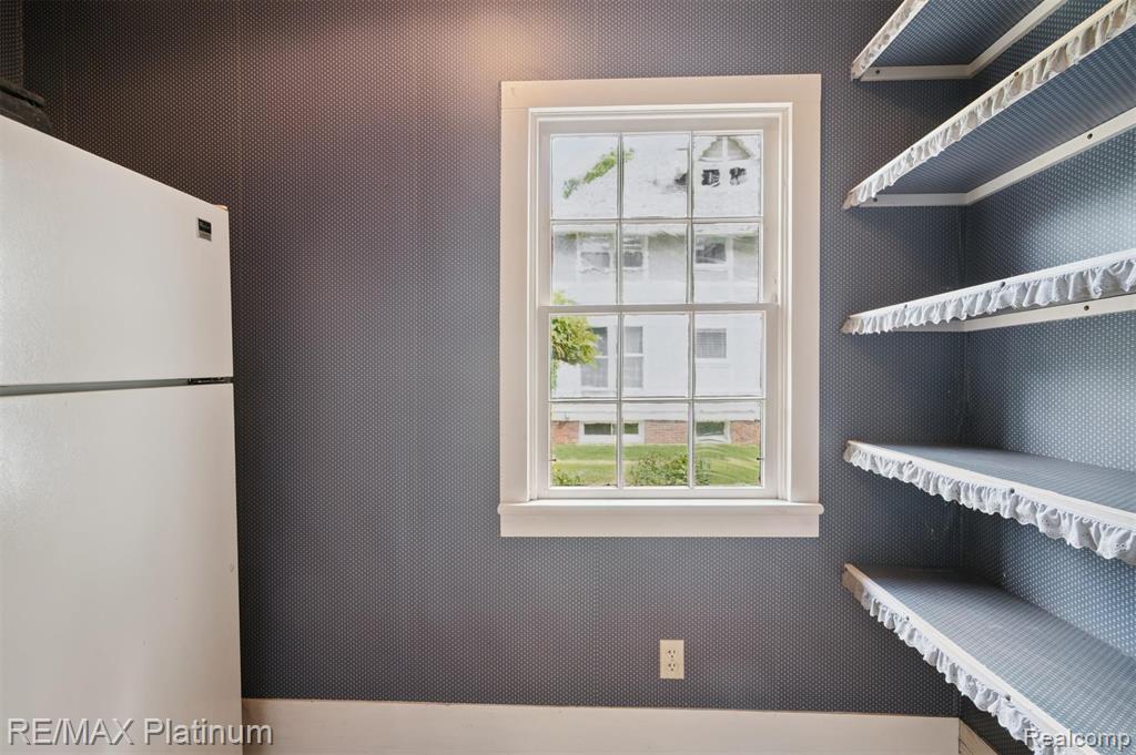 126 W Hanover Street, Marshall, MI 49068 — Photo 25