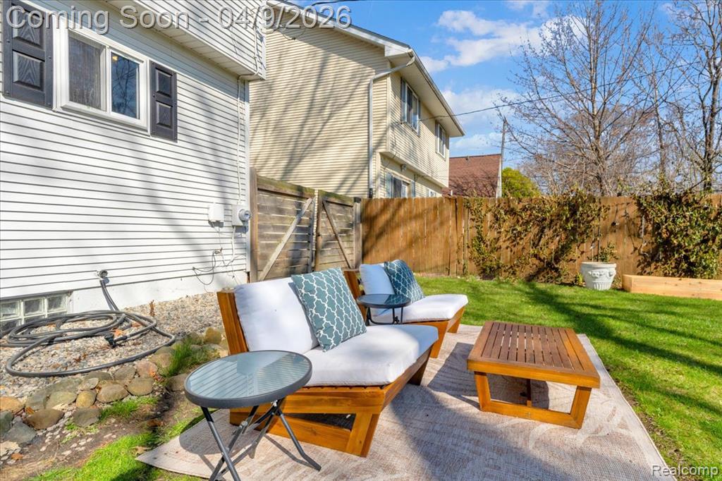 410 Stratford Road, Ferndale, MI 48220 — Photo 30