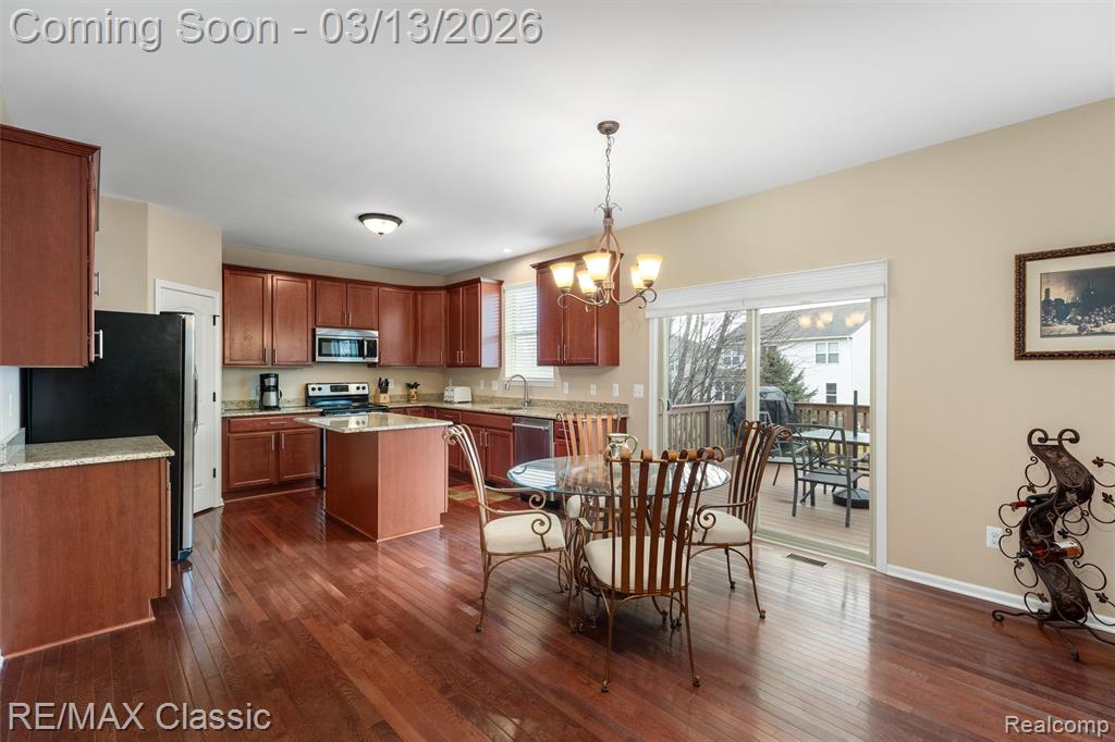 57779 Cider Mill Drive, New Hudson, MI 48165 — Photo 10