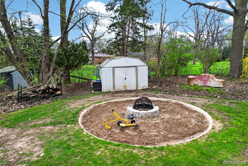 95 Windsor Road, Rochester Hills, MI 48307 — Photo 31
