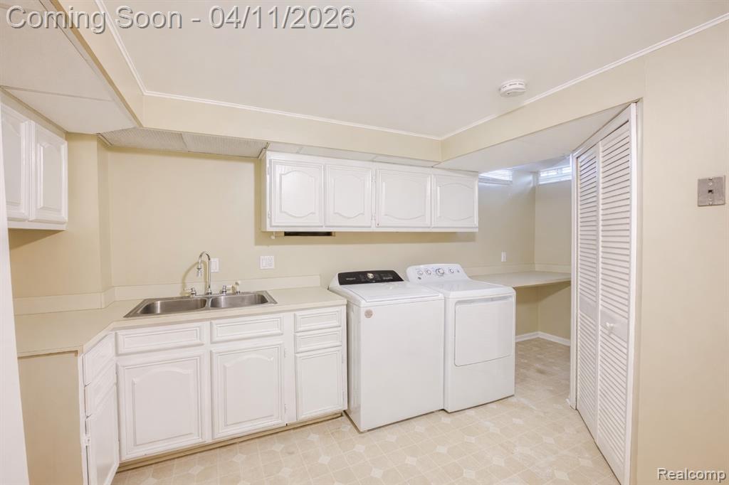 1157 Hillpointe Circle, Bloomfield Hills, MI 48304 — Photo 32