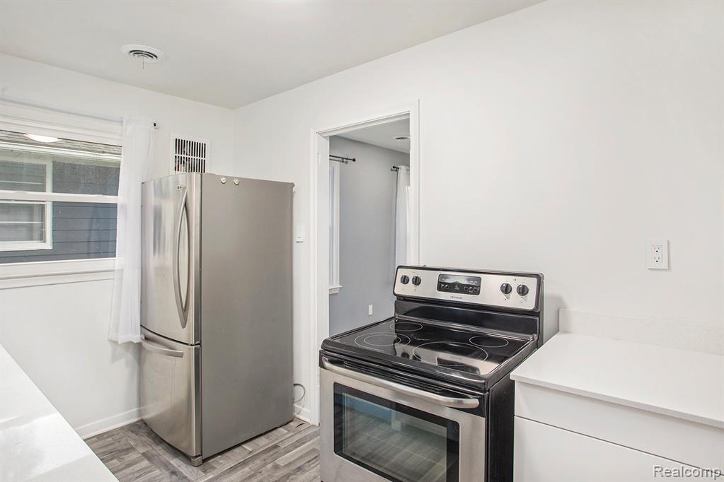 4619 Olivia Avenue, Royal Oak, MI 48073 — Photo 10
