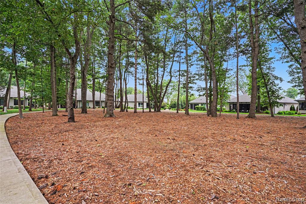 2031 Ottawa Beach Road, Holland, MI 49424 — Photo 29