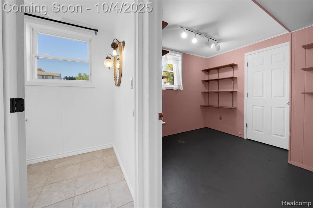 42708 Wilmington Drive, Sterling Heights, MI 48313 — Photo 30