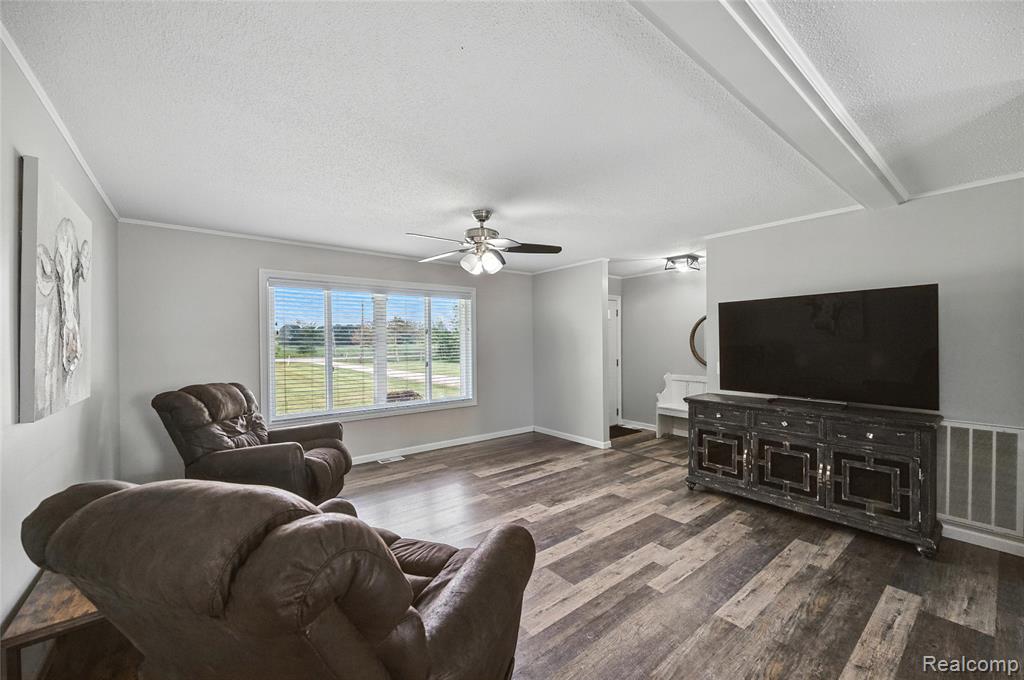 66100 Romeo Plank Road, Ray, MI — Photo 8