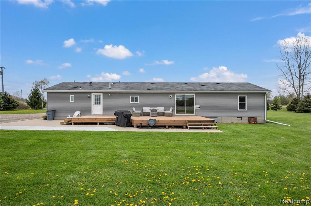 6992 Brown School Road, North Branch, MI 48461 — Photo 21