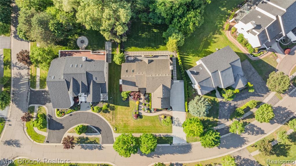 7102 Alta Vista Drive, West Bloomfield, MI — Photo 5