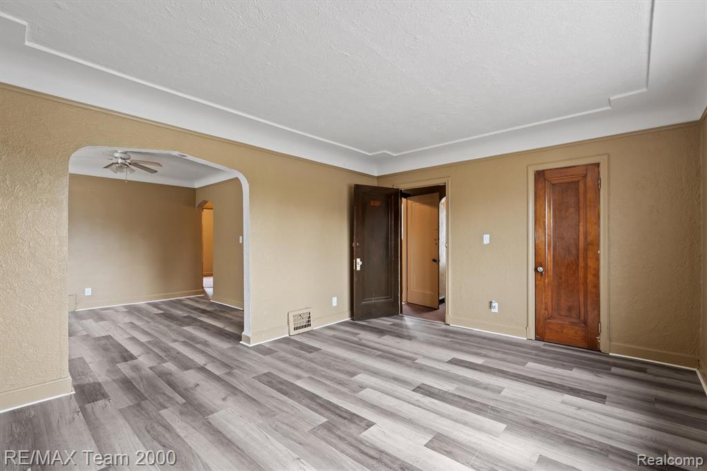 7444 Kendal Street, Dearborn, MI 48126 — Photo 19