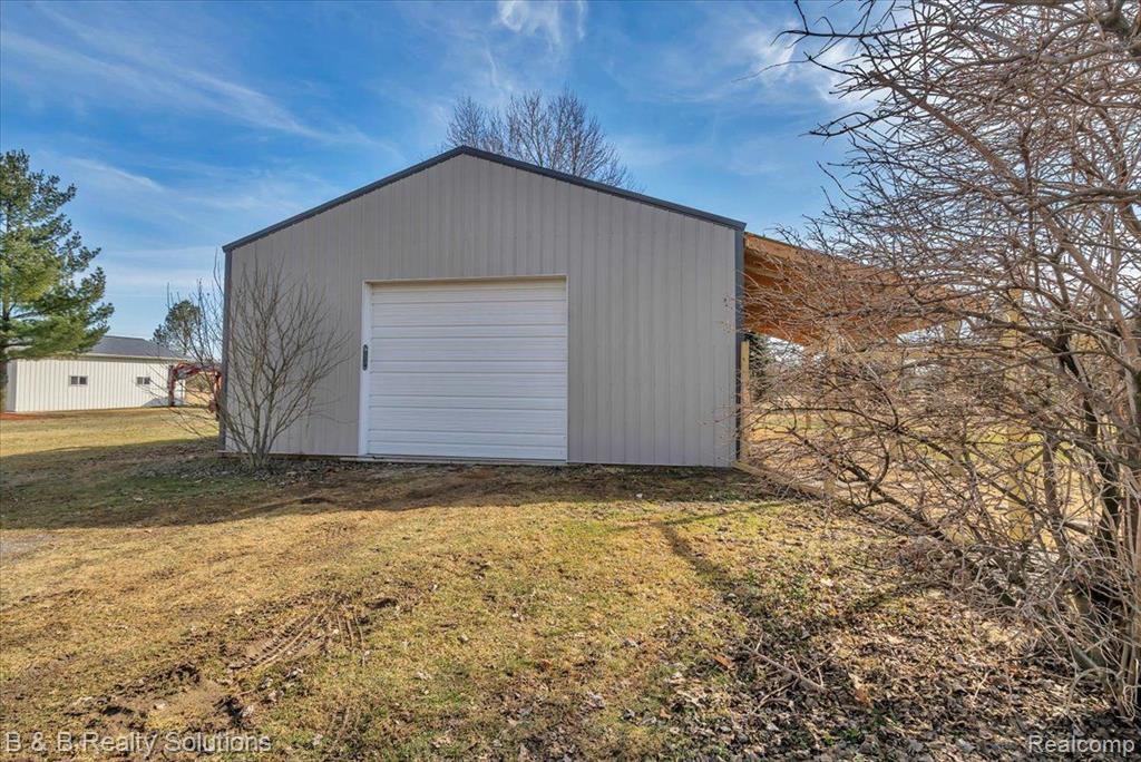 14749 IMLAY CITY Road, Mussey, MI 48014 — Photo 35