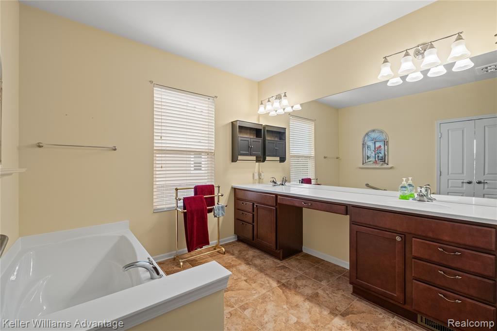 6317 Prairie Dunes Drive, Grand Blanc, MI 48439 — Photo 20