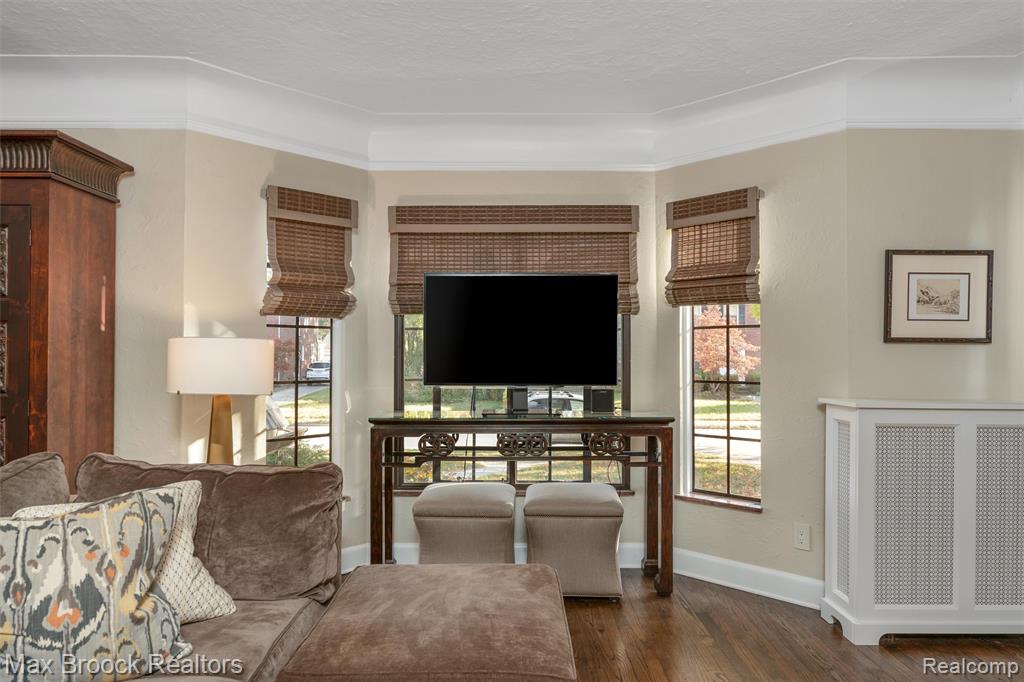 1425 Bedford Road, Grosse Pointe Park, MI 48230 — Photo 7