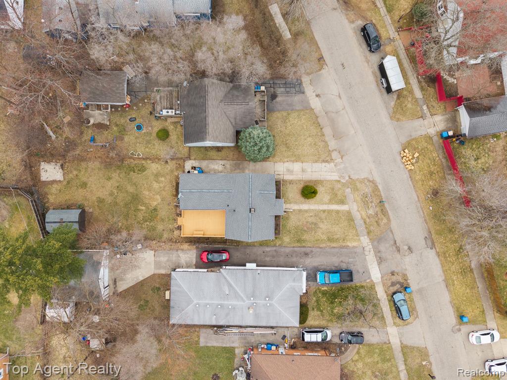 3986 BEECHGROVE Drive, Waterford, MI 48328 — Photo 34