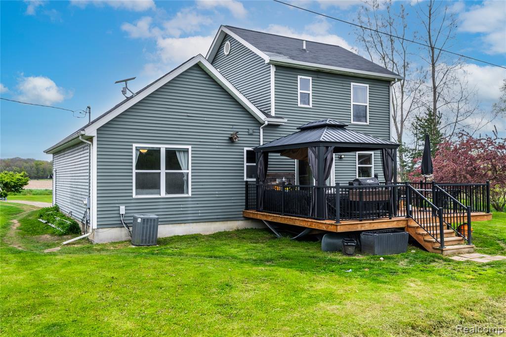 7839 Jefferson Road, North Branch, MI 48461 — Photo 3