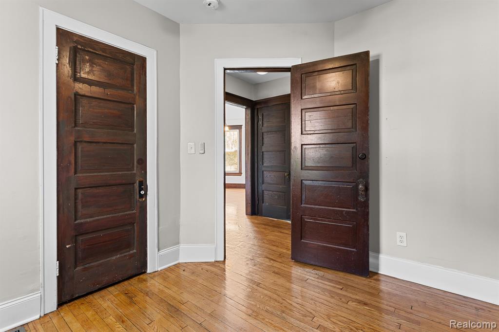 7501 DUNEDIN Street, Detroit, MI 48206 — Photo 14
