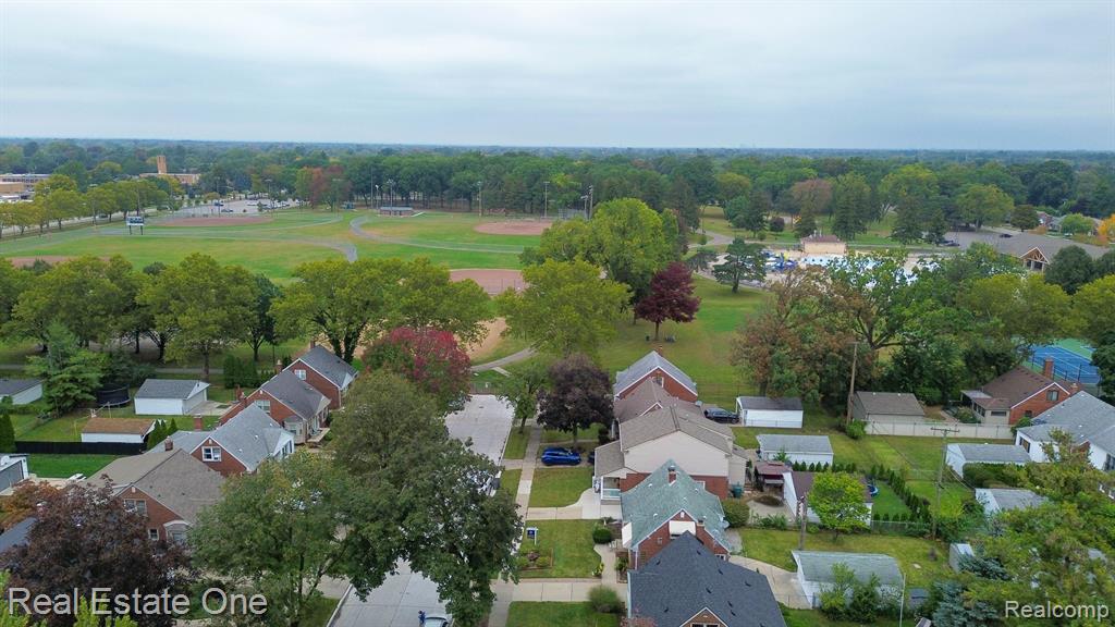 604 KINGSBURY Avenue, Dearborn, MI 48128 — Photo 22
