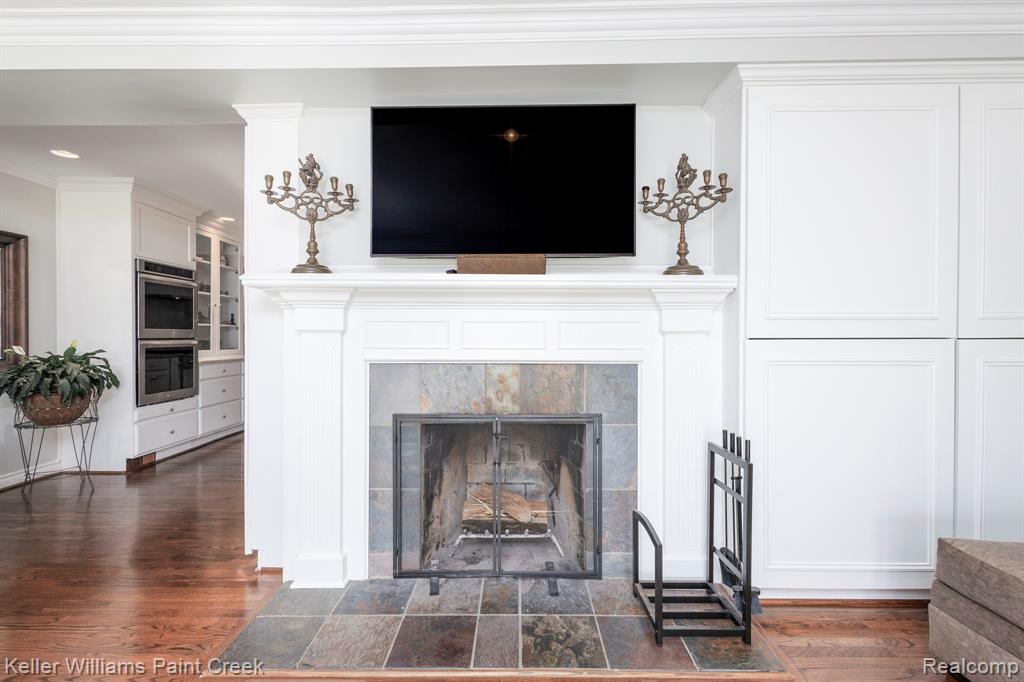 6847 Alden Drive, West Bloomfield, MI 48324 — Photo 16