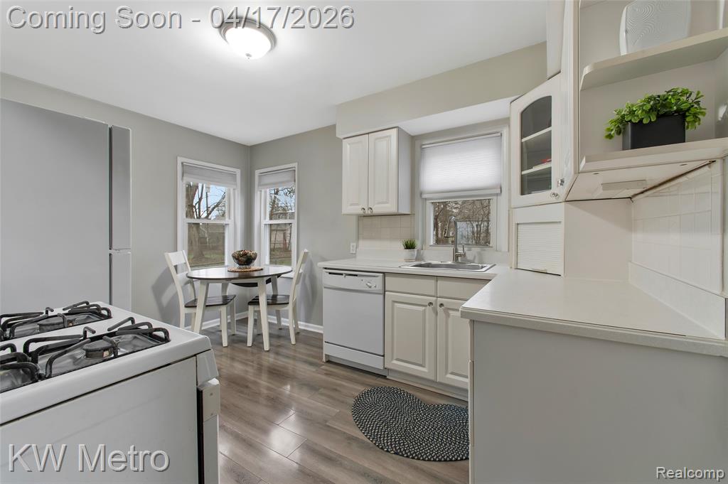 4289 Oakshire Avenue, Berkley, MI 48072 — Photo 6