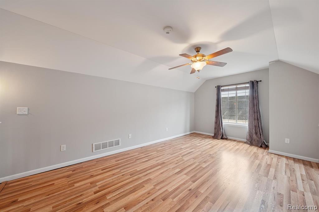 8770 Hardwood Drive, Belleville, MI 48111 — Photo 19