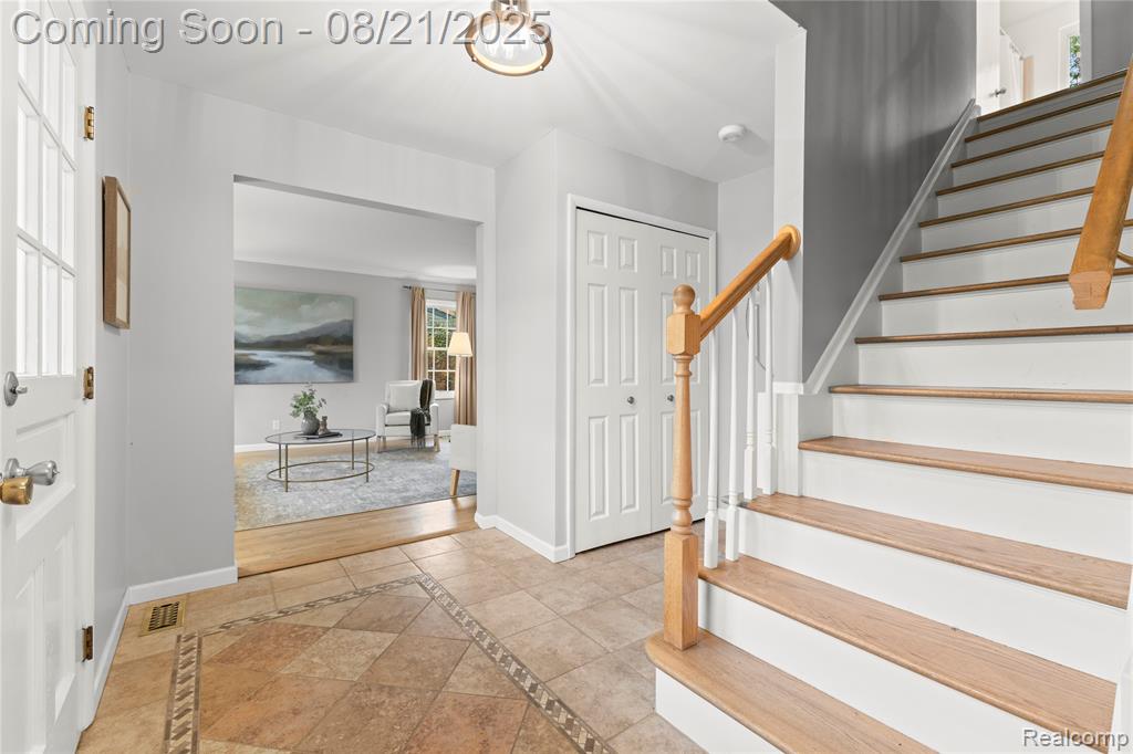 31472 Sunset Drive, Beverly Hills, MI 48025 — Photo 18