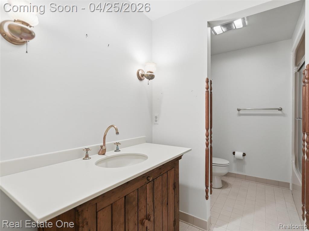 9990 Sashabaw Road, Clarkston, MI 48348 — Photo 65