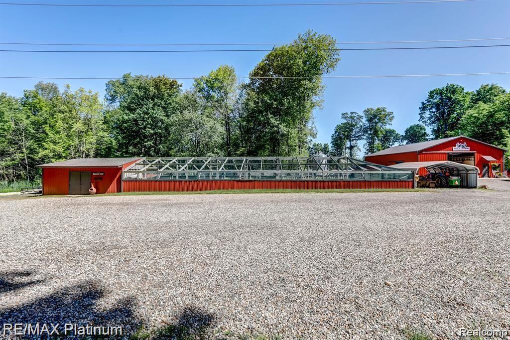 1286 Gray Fox Court, Howell, MI 48843 — Photo 44