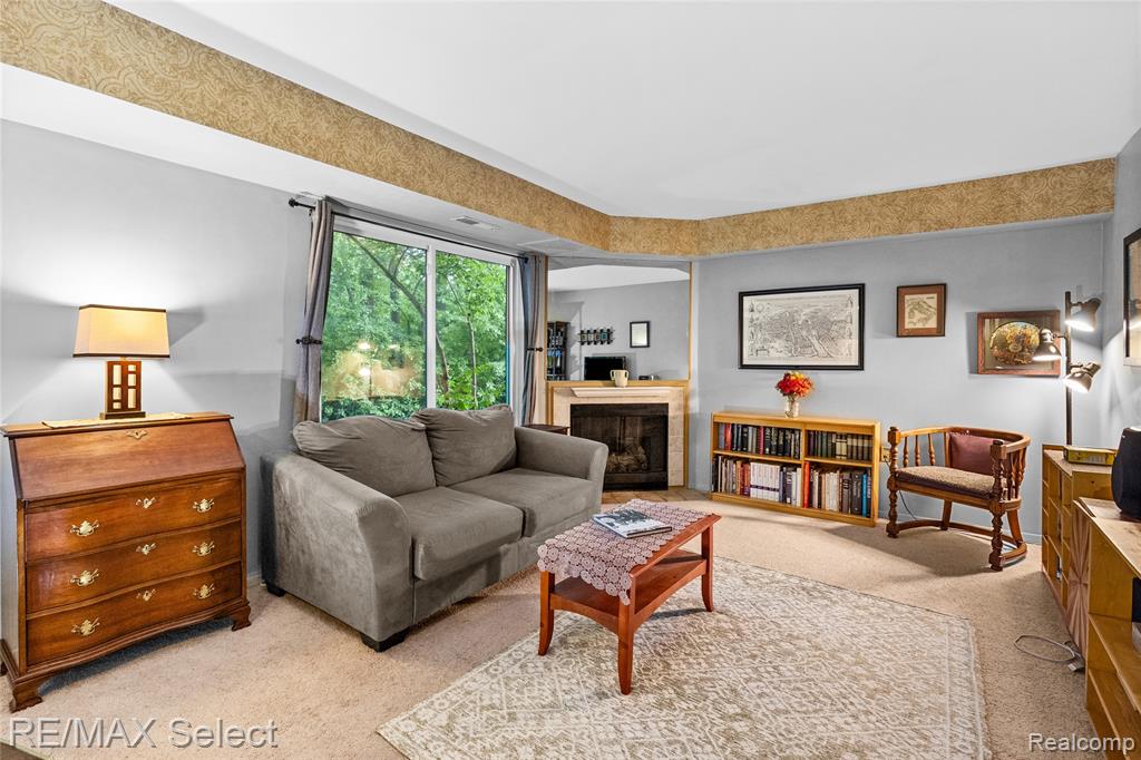 250 Briarcrest Drive, 130, Ann Arbor, MI 48104 — Photo 9