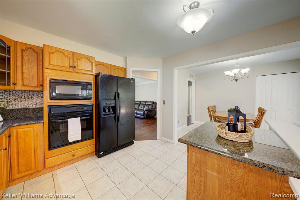 6249 DEERING Street, Garden City, MI — Photo 18