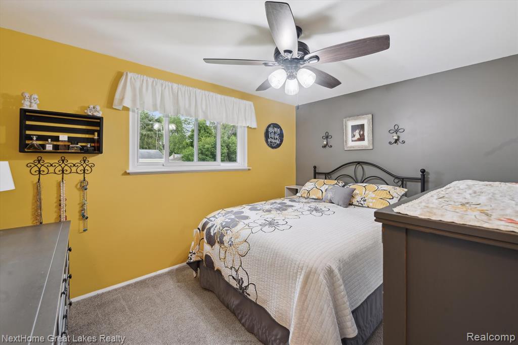 4098 Sam Snead Drive, Flint, MI 48506 — Photo 19