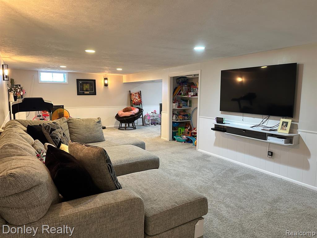641 Coutant Street, Flushing, MI 48433 — Photo 22