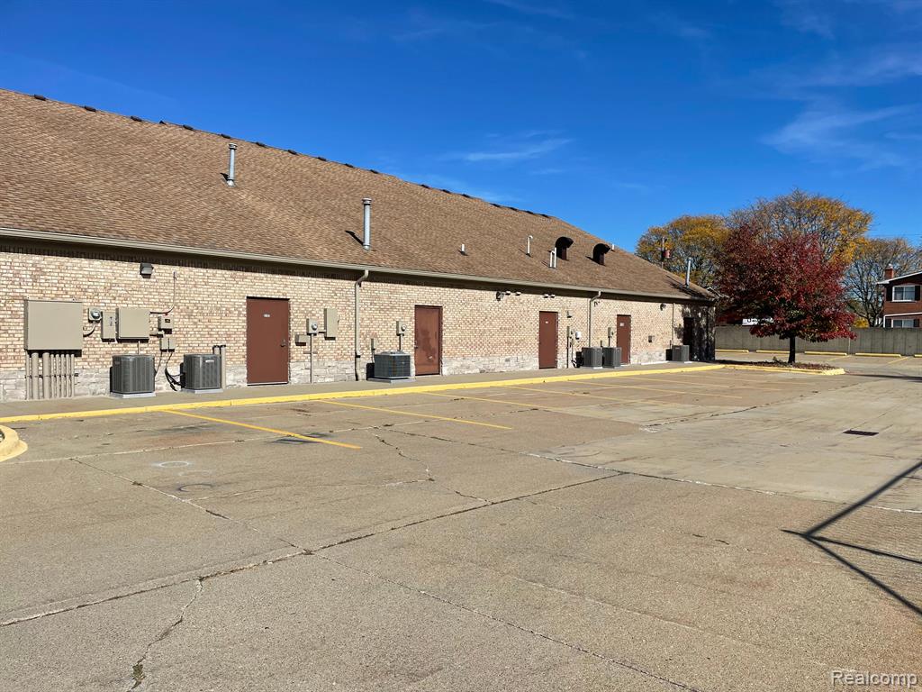 5102 23 Mile Road, Shelby, MI 48316 — Photo 4