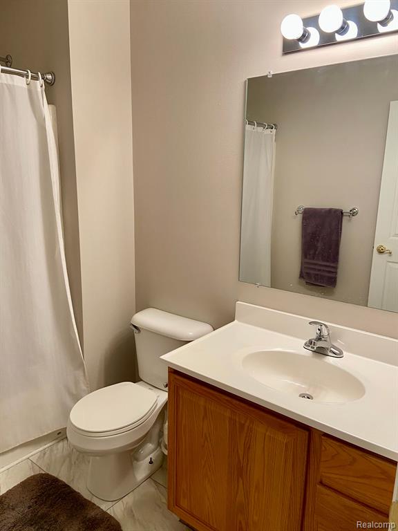 936 LIGHTHOUSE Drive, Marysville, MI 48040 — Photo 24